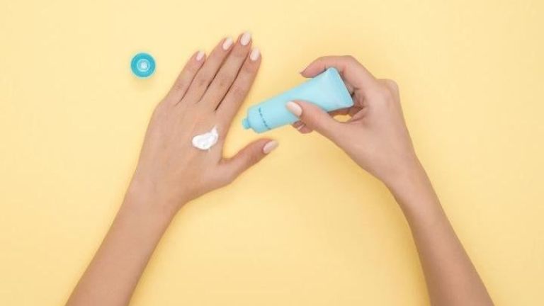 Masih Perlukah Pakai Sunscreen Saat Musim Hujan?