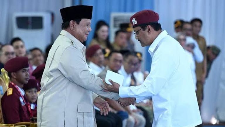 Dihadapan Presiden Prabowo, Mensos Paparkan Inovasi dan Apresiasi Talent DNA ESQ Sekolah Rakyat