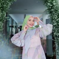 Daftar Selebriti Perempuan yang Menjalankan Bisnis Kos-kosan