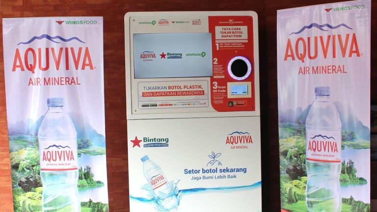 AQUVIVA Hadirkan Reverse Vending Machine Pertama di Bali