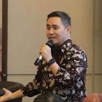 Lebih Dekat dengan Ray Wagiu Basrowi Eks Wartawan yang Kini Jadi Dokter dan Praktisi Kesehatan