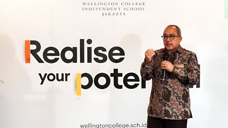 Wellington College Independent School Jakarta Tunjuk Tommy Suryopratomo sebagai Pembina Yayasan