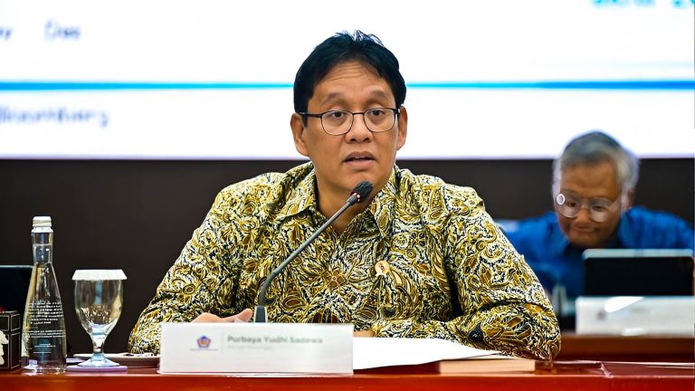 Pajak Kapal Asing Bocor, Purbaya Ancam Hukum Kemenhub