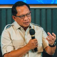 Tito Karnavian, Si Anak Wartawan yang Moncer di Kepolisian Kini Sukses Jabat Mendagri di Dua Era Presiden