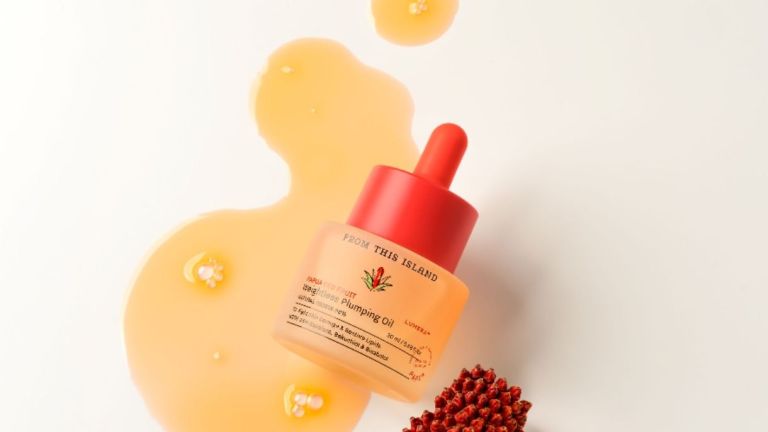 From This Island Rilis Papua Red Fruit Plumping Lightweight Oil, Face Oil Ringan dengan 99% Natural Origin