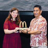 Kisah Made Gunada, Petani Lokal yang Menjadi Bagian Rantai Pasok McDonald’s Indonesia