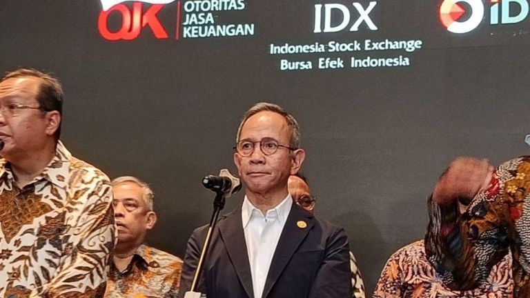 Cara OJK Respons Anjloknya IHSG dan Evaluasi dari MSCI