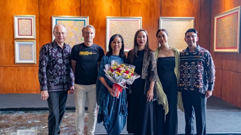 Gallery of Art The Apurva Kempinski Bali Persembahkan ‘Mandala’, Mahakarya Made Wianta dalam Pameran Eksklusif