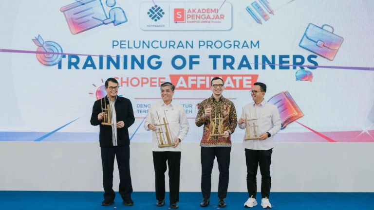 Perkuat Kompetensi Digital, Kemnaker dan Shopee Gelar Pelatihan ToT Shopee Affiliate untuk Instruktur Vokasi