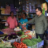 Dorong Percepatan Konsep Green Island, Wamendagri Bima Arya Kunjungi Nusa Penida