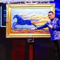 Low Tuck Kwong Beli Lukisan Kuda Api SBY Senilai Rp6,5 Miliar