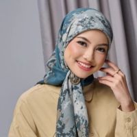 Sentuhan Clean Look yang Elegan Warnai Tren Hijab Ramadan 2026
