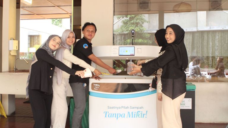 Kelola Sampah Berbasis Digital, Tempat Sampah AI Srikandi Nusabin Siap Diterapkan Luas