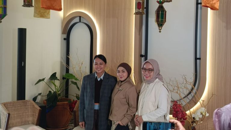 Modest Luxe Hadir di Sarinah Menguatkan Posisi Modest Fashion Indonesia