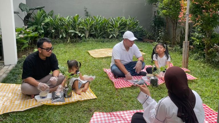 Atelier of Minds Gandeng Agape Psychology Singapura Perkuat Layanan Enrichment Inklusif