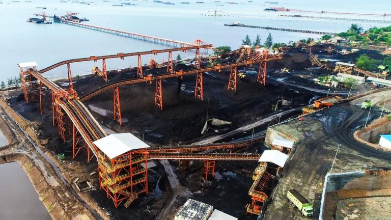 PLN Salurkan 23.040 Unit REC PT Borneo Indobara