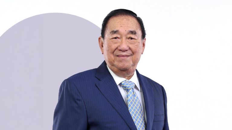 Mengenal Pemilik SPBU BP-AKR, Soegiarto Adikoesoemo