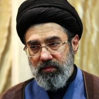 Mengenal Mojtaba Khamenei, Sosok yang Dijuluki 'The Power Behind the Robes'