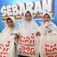 Digelar Serentak, SEBARAN 5.0 Ajak 1.000 Anak Yatim Bebas Memilih Sendiri Baju Lebaran Impian