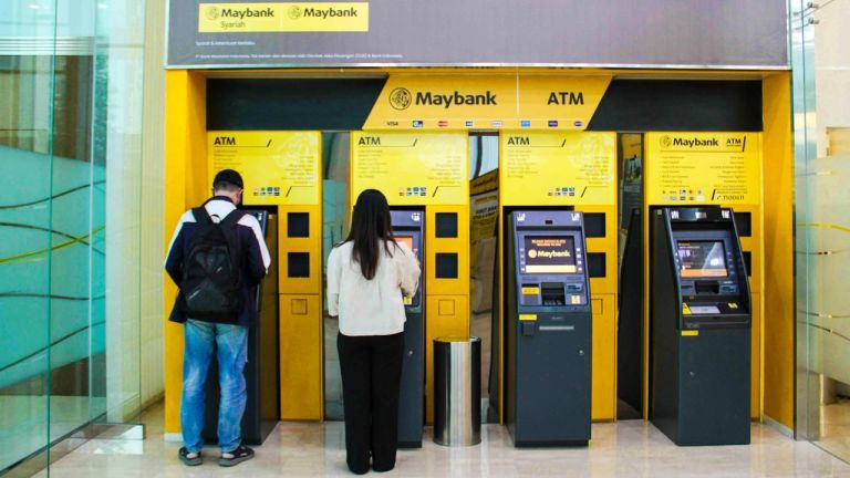 Maybank Indonesia Pacu Bisnis SME, Segmen Syariah Jadi Andalan