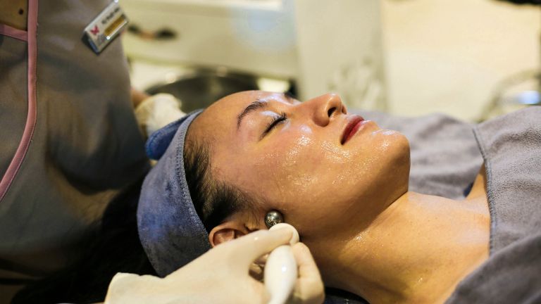 Ini Lho Rahasia Bikin Kulit Glowing dan Makin Percaya Diri!