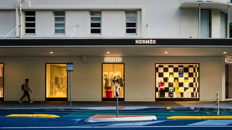 The Ultimate Luxury: Ini 7 Brand Tas Termahal yang Menjadi Aset Safe Haven