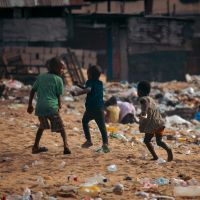 10 Negara Termiskin di Dunia 2026: Afghanistan Terpuruk, Pendapatan Hanya Sekitar Rp7 Juta per Tahun