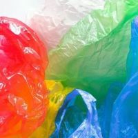 Apa Penyebab Kenaikan Harga Plastik?