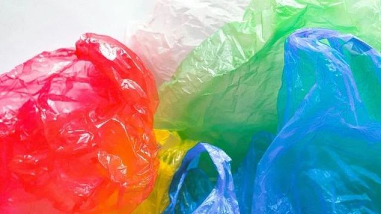 Apa Penyebab Kenaikan Harga Plastik?