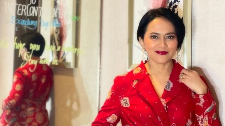 Sarah Sechan dan Jejak Perjalanan Kariernya Jadi Presenter hingga Dunia Akting