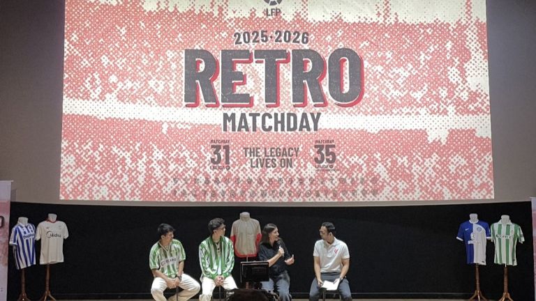 LALIGA Gelar Retro Matchday Perdana, Euforia Nostalgia Menjalar hingga Indonesia