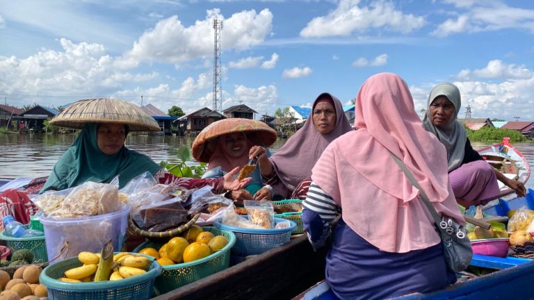 Krisis Iklim di Hari Nelayan, Peneliti UPER Ungkap Rapuhnya Ketahanan Ekonomi Warga Pesisir