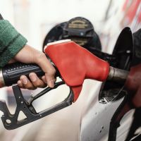 Rantai Pasok Energi Global dan Jerit Harga BBM di Indonesia