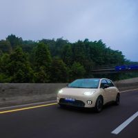 AION UT Raih Penjualan Tertinggi di Segmen Medium Hatchback EV