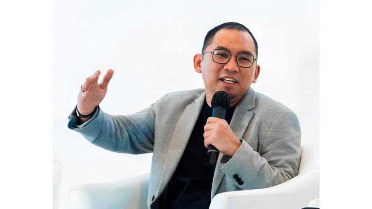 Tentang Keseimbangan Pemimpin dalam Mengapresiasi dan Menegur Bawahan