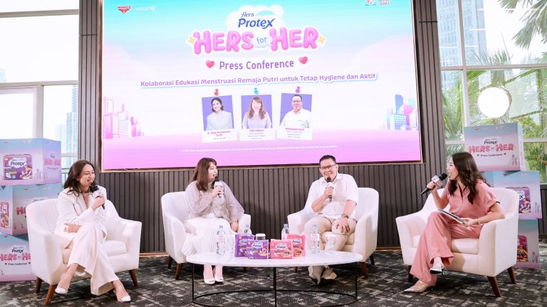 WINGS for UNICEF dan Hers Protex Perkuat Edukasi Kebersihan Menstruasi di Sekolah