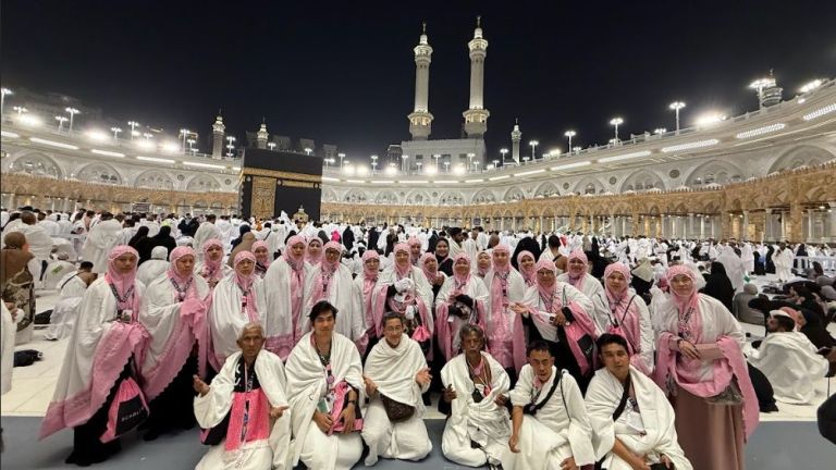 Program Kebaikan 'Umroh Bareng Scarlett’ Berlanjut di Tahun 2026, Berangkatkan 3 Sosok Inspiratif yang Direkomendasikan