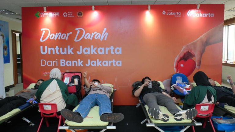 Perkuat Kepedulian Sosial, Bank Jakarta, PWI Jaya dan PMI Gelar Donor Darah