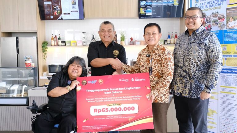 Wujudkan Kepedulian Sosial, Bank Jakarta Salurkan Bantuan untuk Sahabat Disabilitas Binaan YaSDI