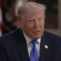 Detik-Detik Penembakan di Jamuan Elit Washington: Donald Trump Dievakuasi