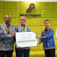 Kolaborasi, PDSI dan ADES Dukung Renovasi Masjid Daarul Ilmi PNJ