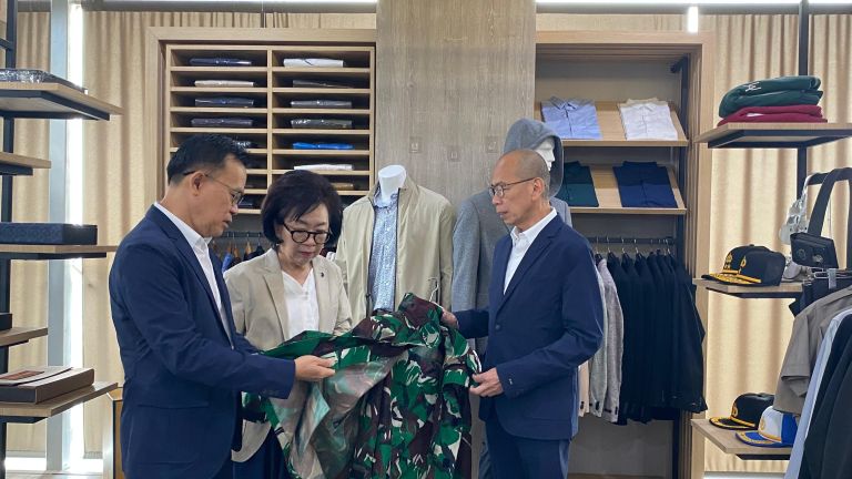 Catatkan Kenaikan Laba Bersih 33% pada 2025, TRIS Bagikan Total Dividen Rp31 Miliar