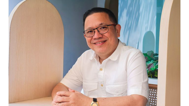 Etiskah HR Memantau Akun Medsos Karyawan? Ini Penjelasan Sony Sutanto