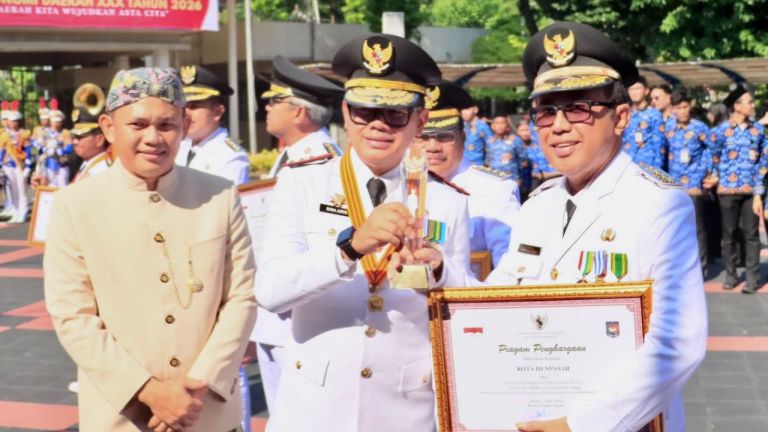 Peringati Hari Otda ke-30, Kinerja Pemkot Denpasar Kian Moncer