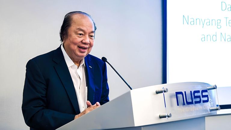 Dato Sri Tahir Jual 2,5 Juta Saham MPRO, Kantongi Rp30 Miliar