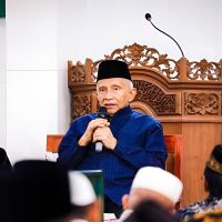 Amien Rais Enggan Cabut Pernyataan Soal Mayor Teddy