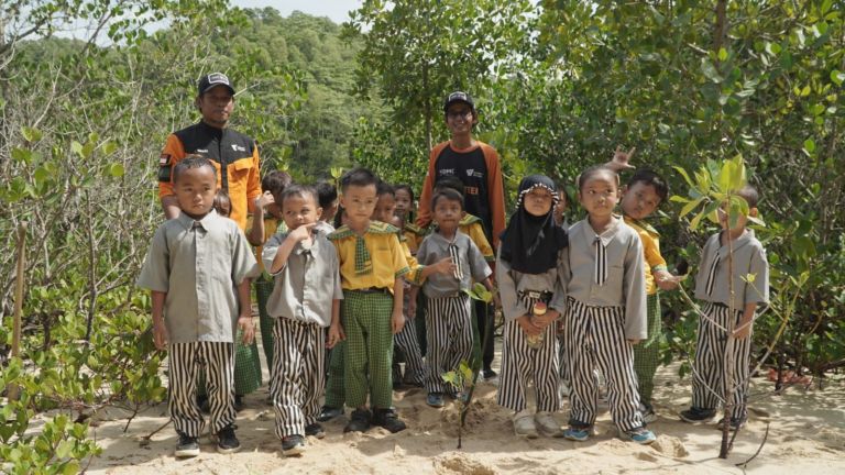 Taman Edukasi Mangrove DMC Dompet Dhuafa Hadirkan Edukasi Lingkungan Sekaligus Mitigasi Bencana