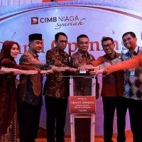 CIMB Niaga Syariah Resmikan Syariah Digital Branch di Surabaya