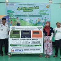 Unicharm Perkuat Edukasi Pilah Sampah di Karawang Demi Kurangi Beban TPA