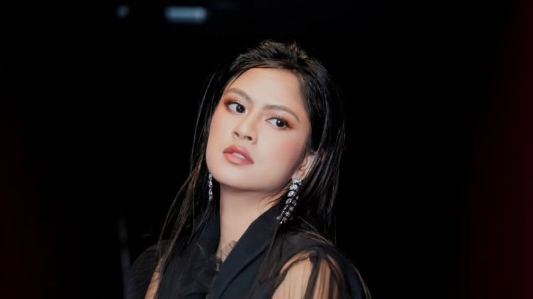 Dari Ajang Gadis Sampul ke Dunia Film, Intip Perjalanan Karier Hana Saraswati